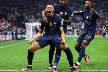 PG电子试玩官网-决胜负！欧预赛球员发挥水平