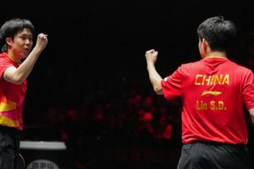 PG电子官网入口-包含热血激战，球员因拼搏贏得掌声的词条