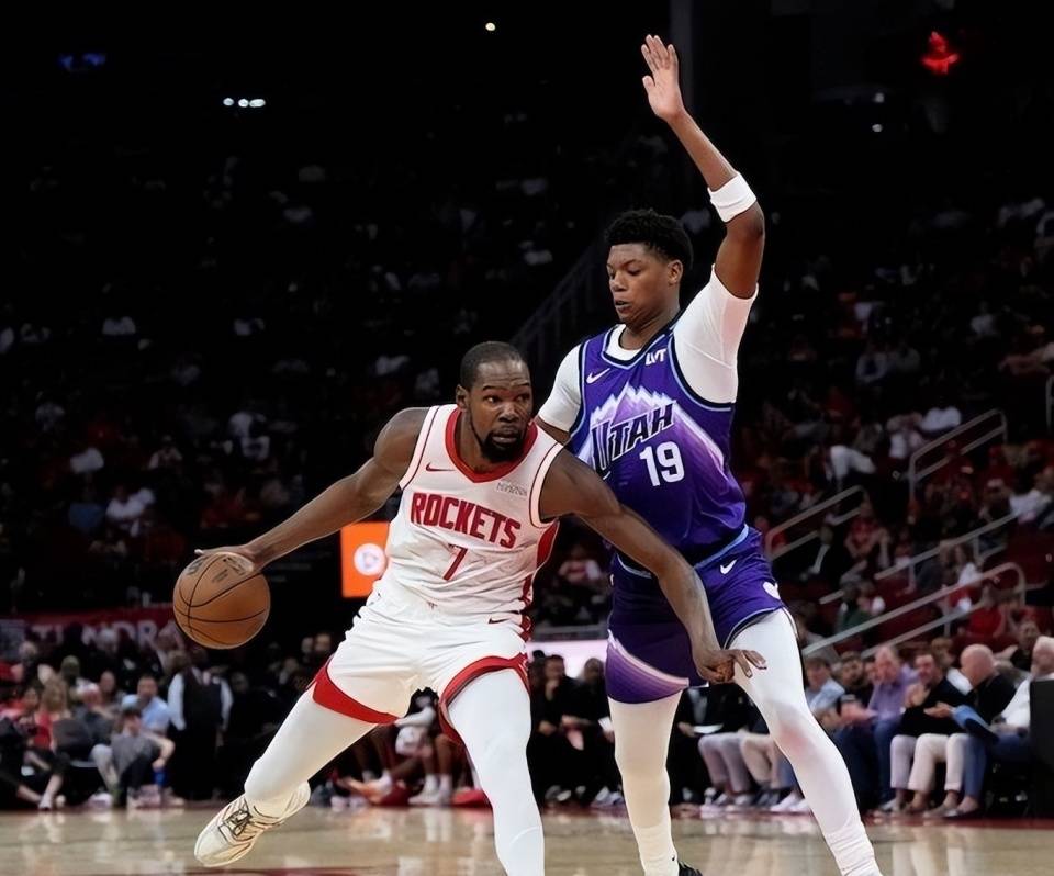 PG在线网站-灰熊新秀砍下生涯最高得分的简单介绍